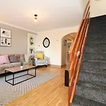 Signature - Shield House