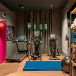 Moxy Glasgow Merchant City
