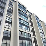 Stobcross Hydro Apartment Glasgow