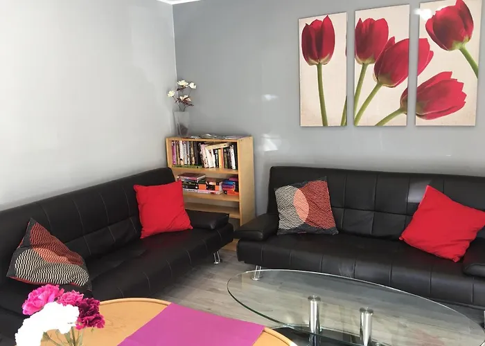 Glasgow Charing Cross Apartments