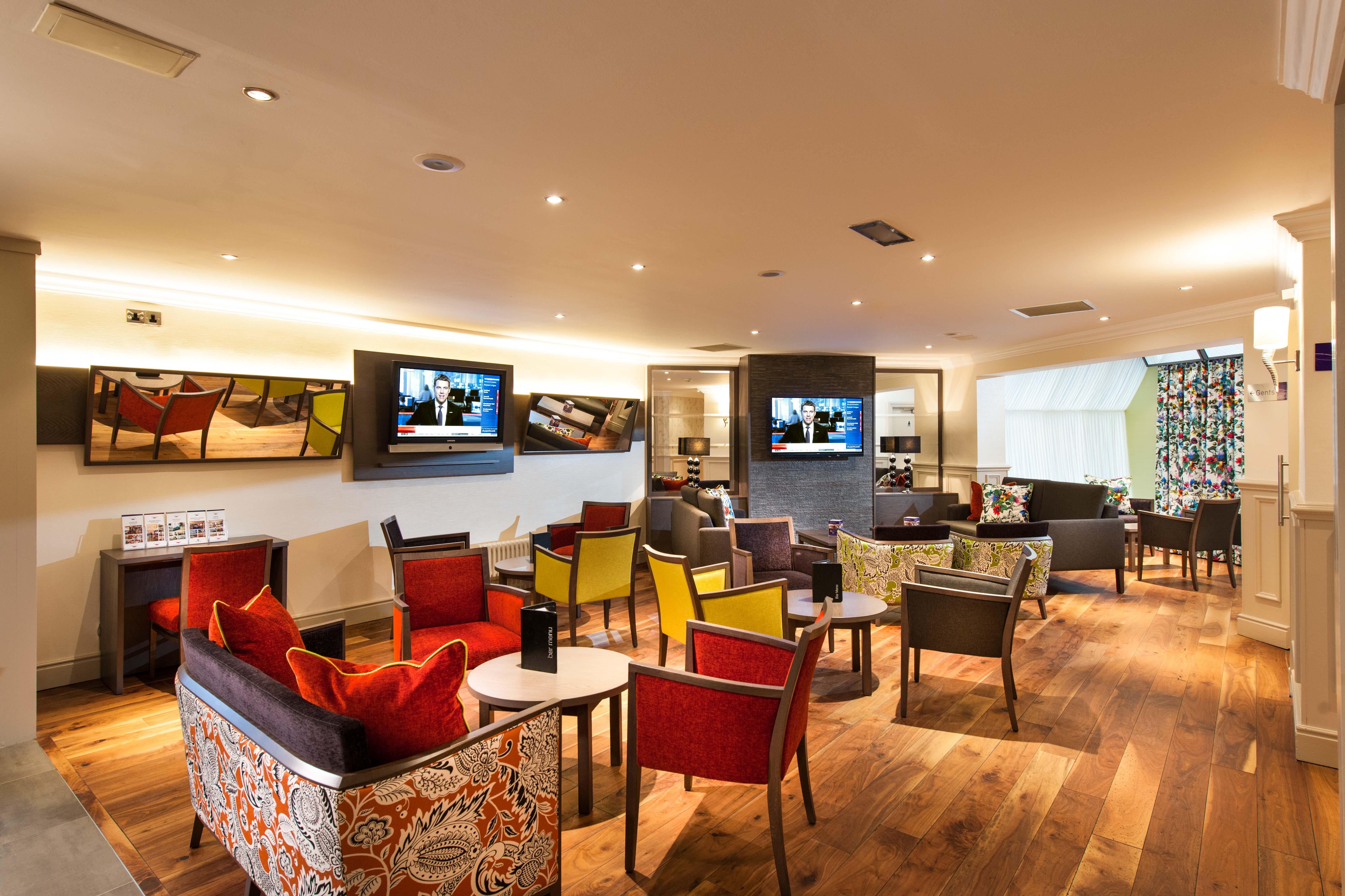 Leonardo West End Glasgow
