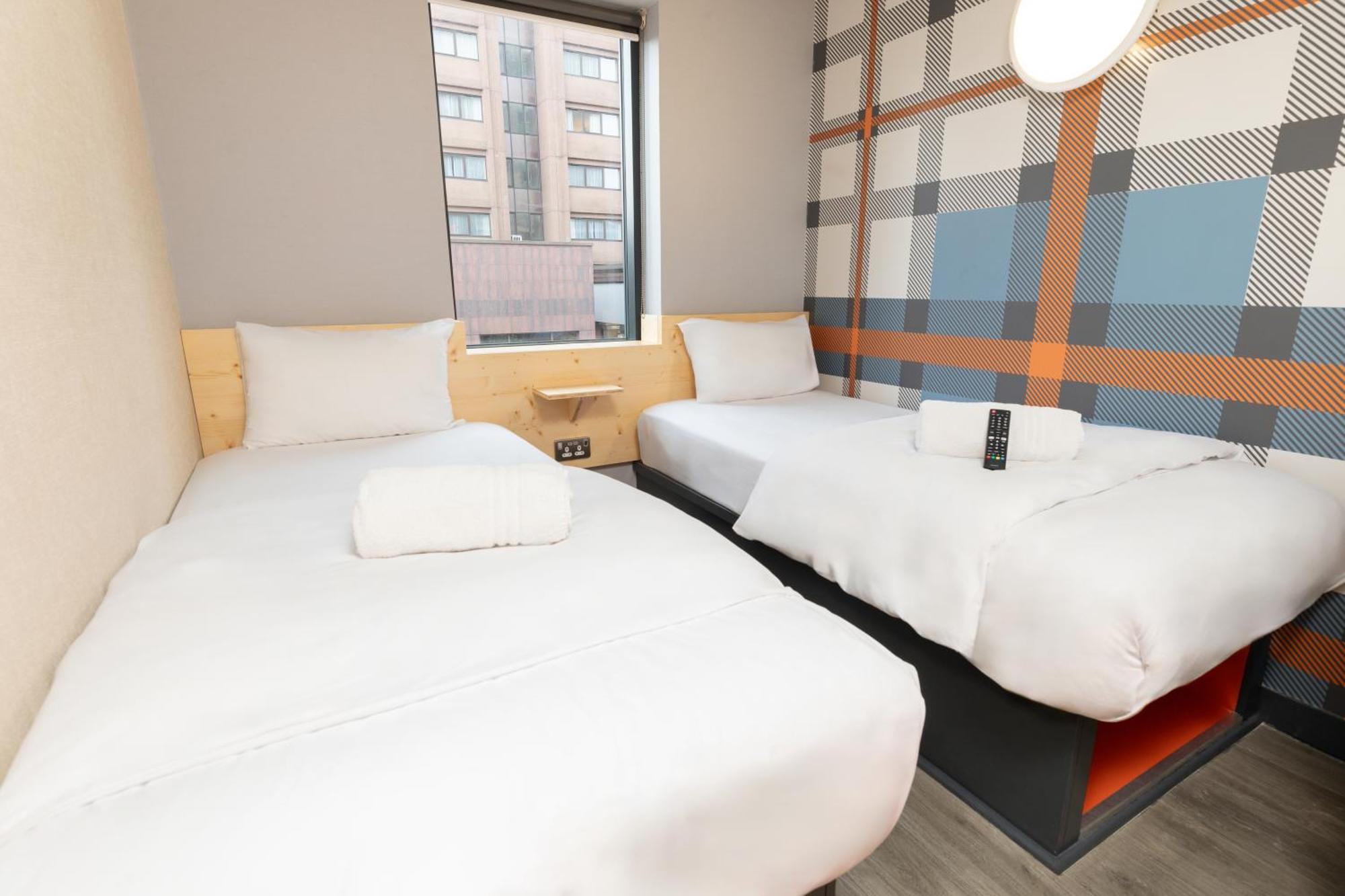 Easyhotel Hotel