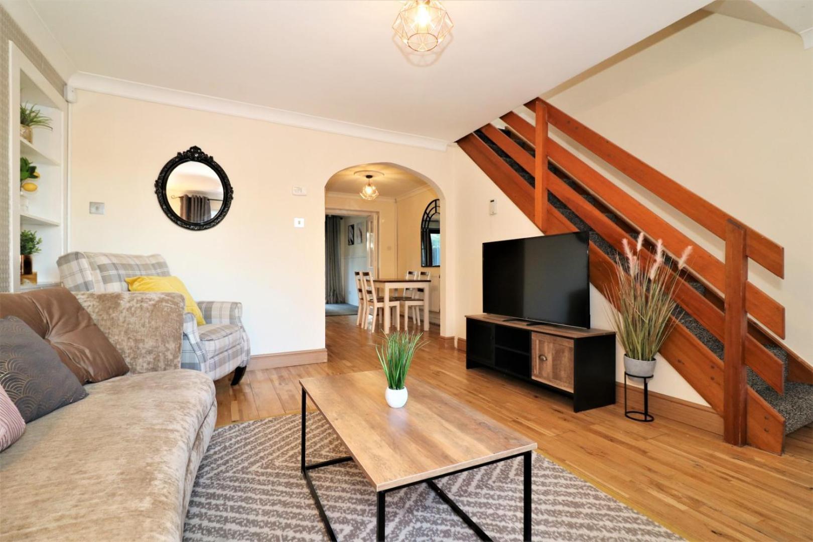 Signature - Shield House Apartment Glasgow