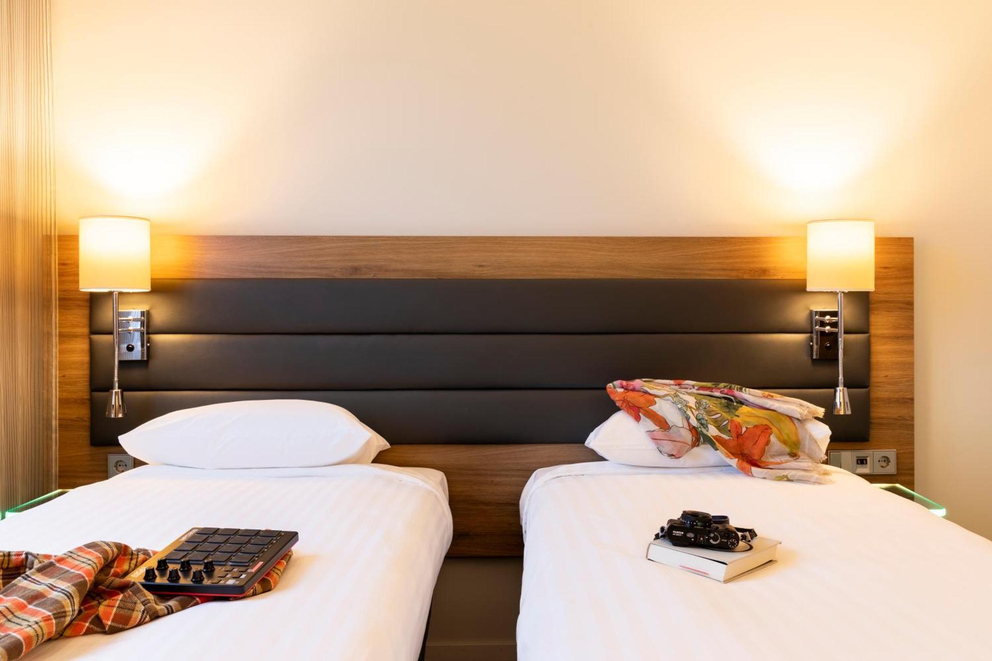 Moxy Merchant Hotel Glasgow