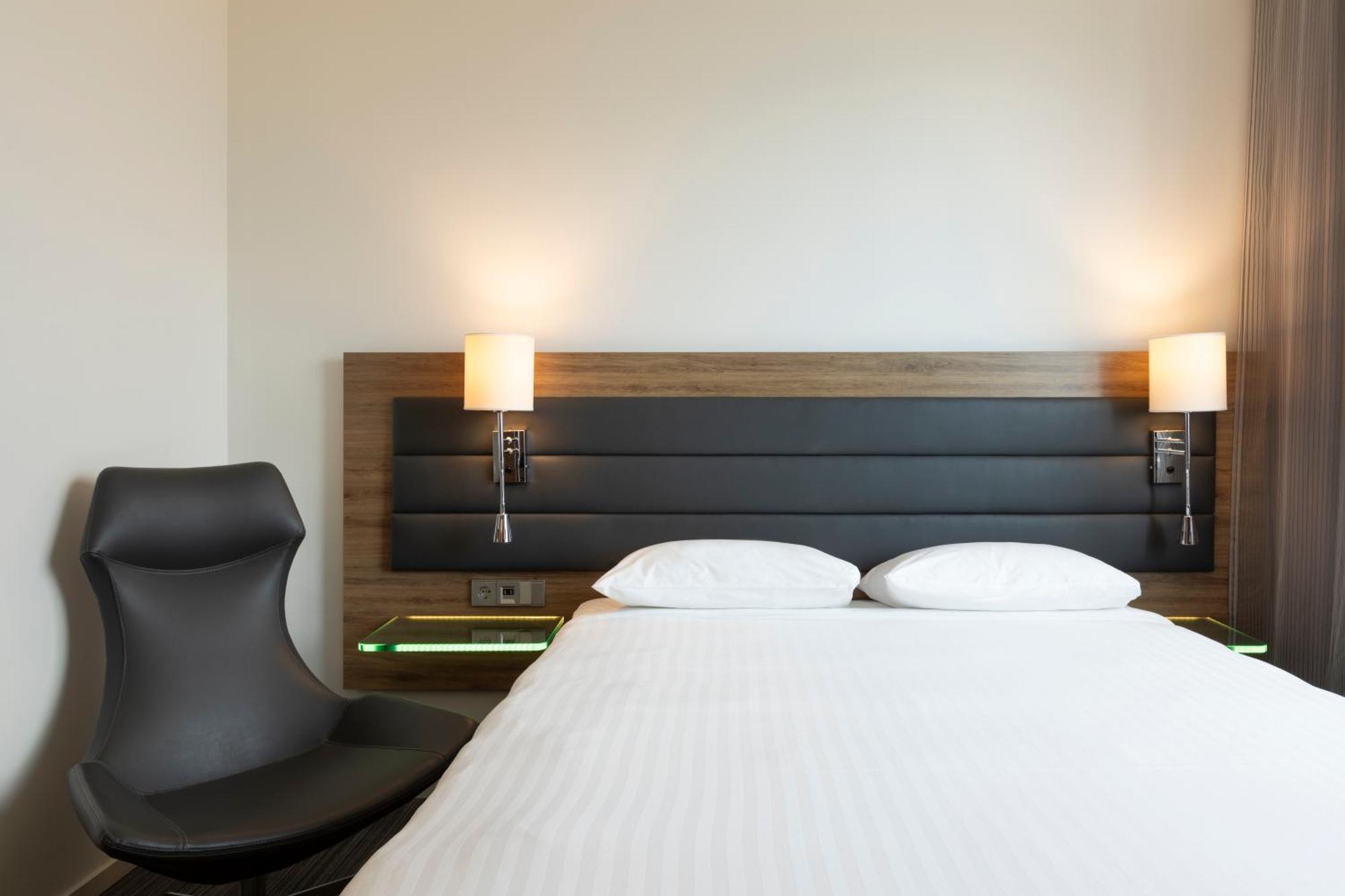 Moxy Merchant 4* Glasgow