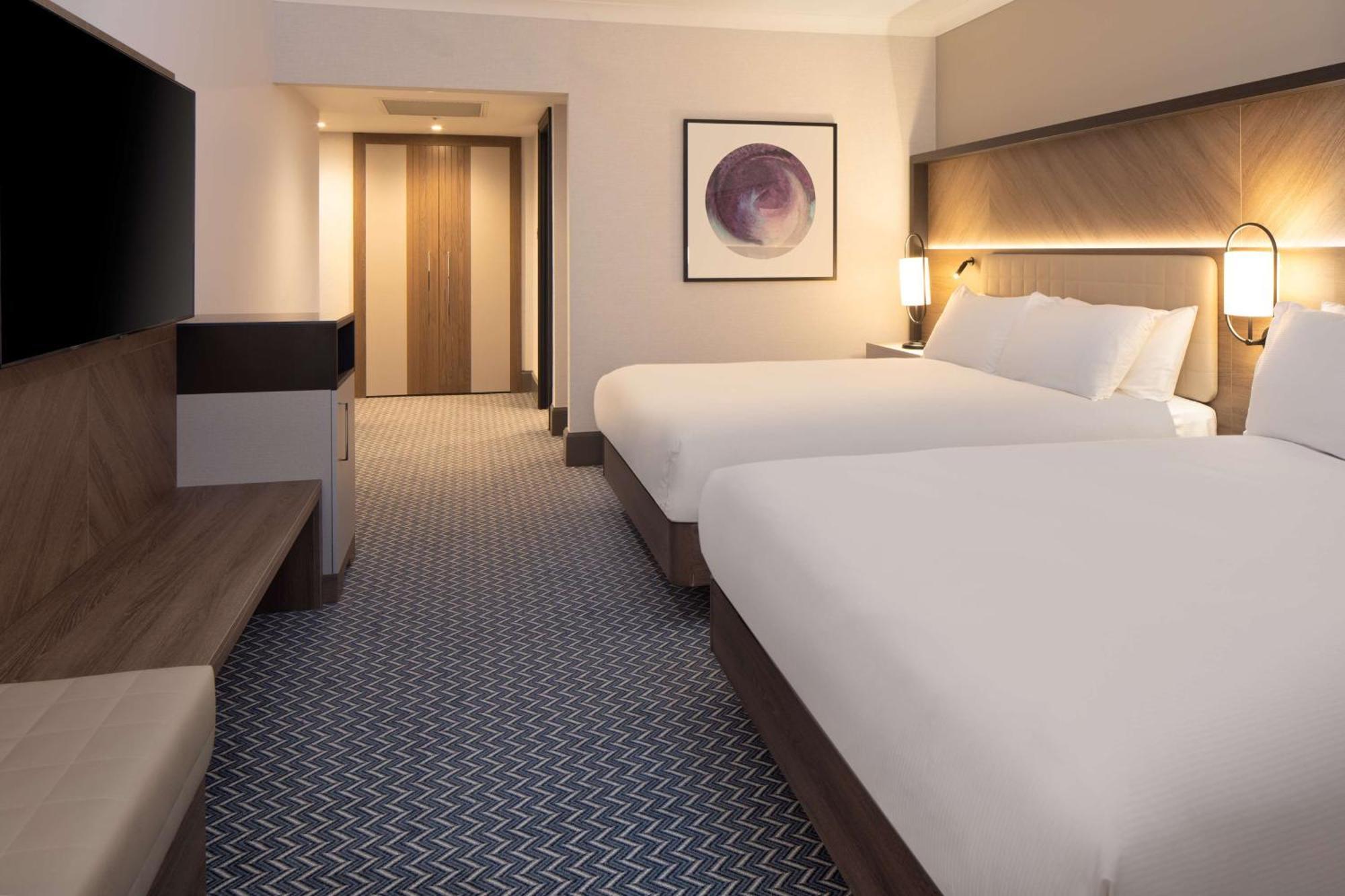Hilton Hotel 4*