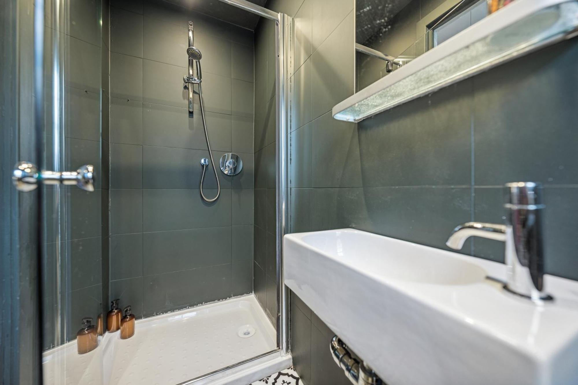Apartment Grand 2 Bed West End *