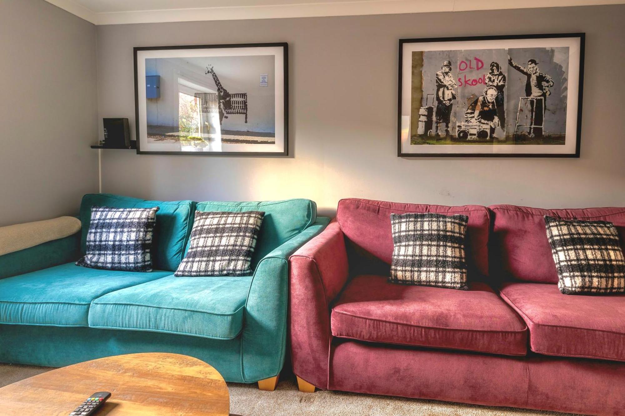 Holiday home Cosy 4 Bedroom In - Free Parking