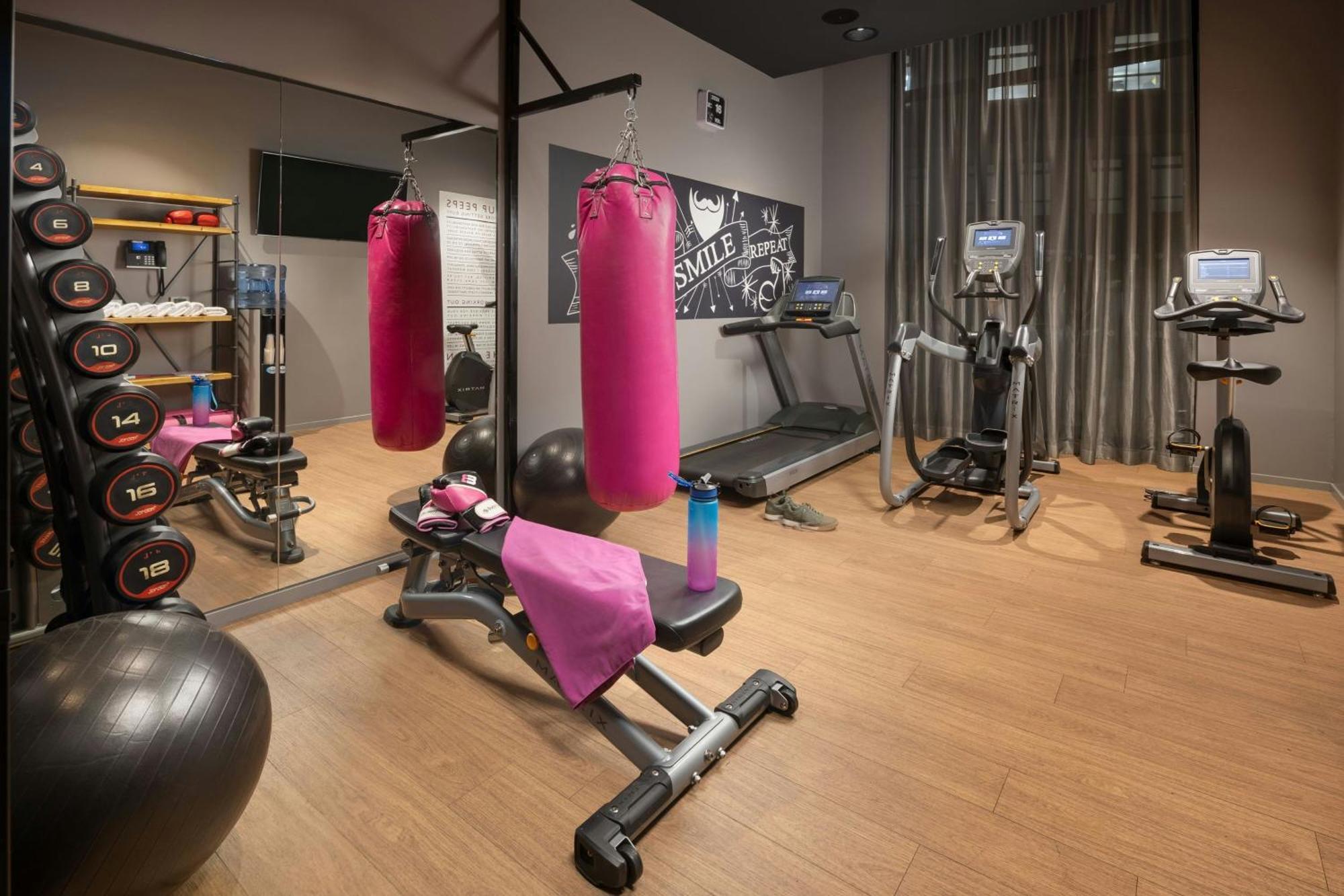 Hotel Moxy Merchant Glasgow