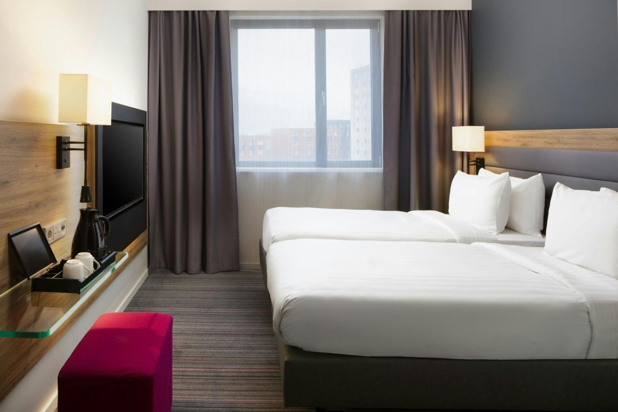 Hotel Moxy Merchant