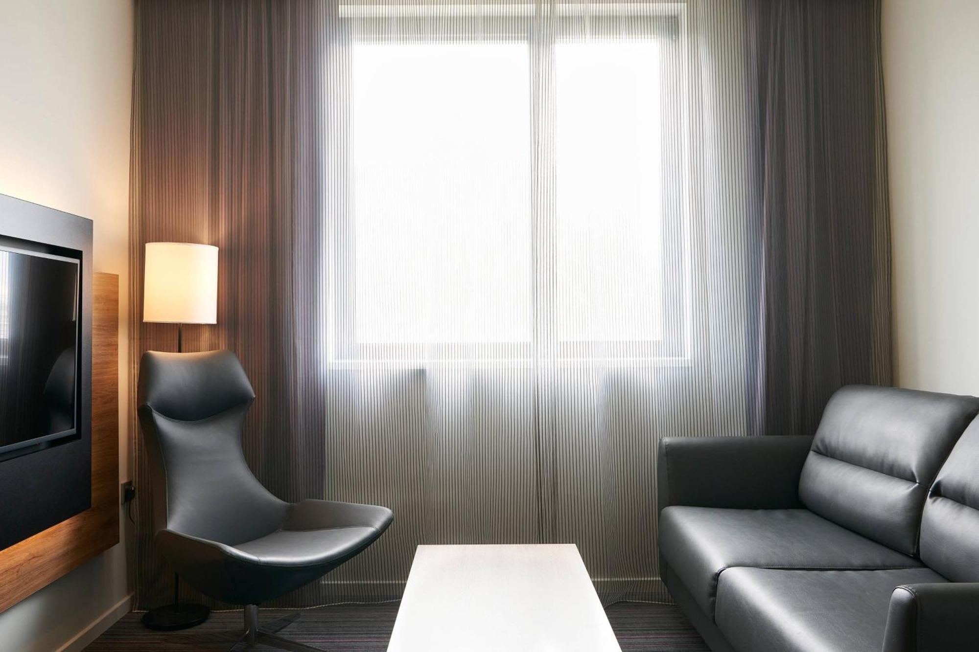 Hotel Moxy Merchant 4*