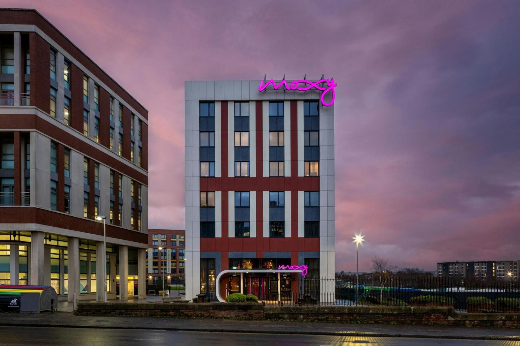 Hotel Moxy Merchant 4*