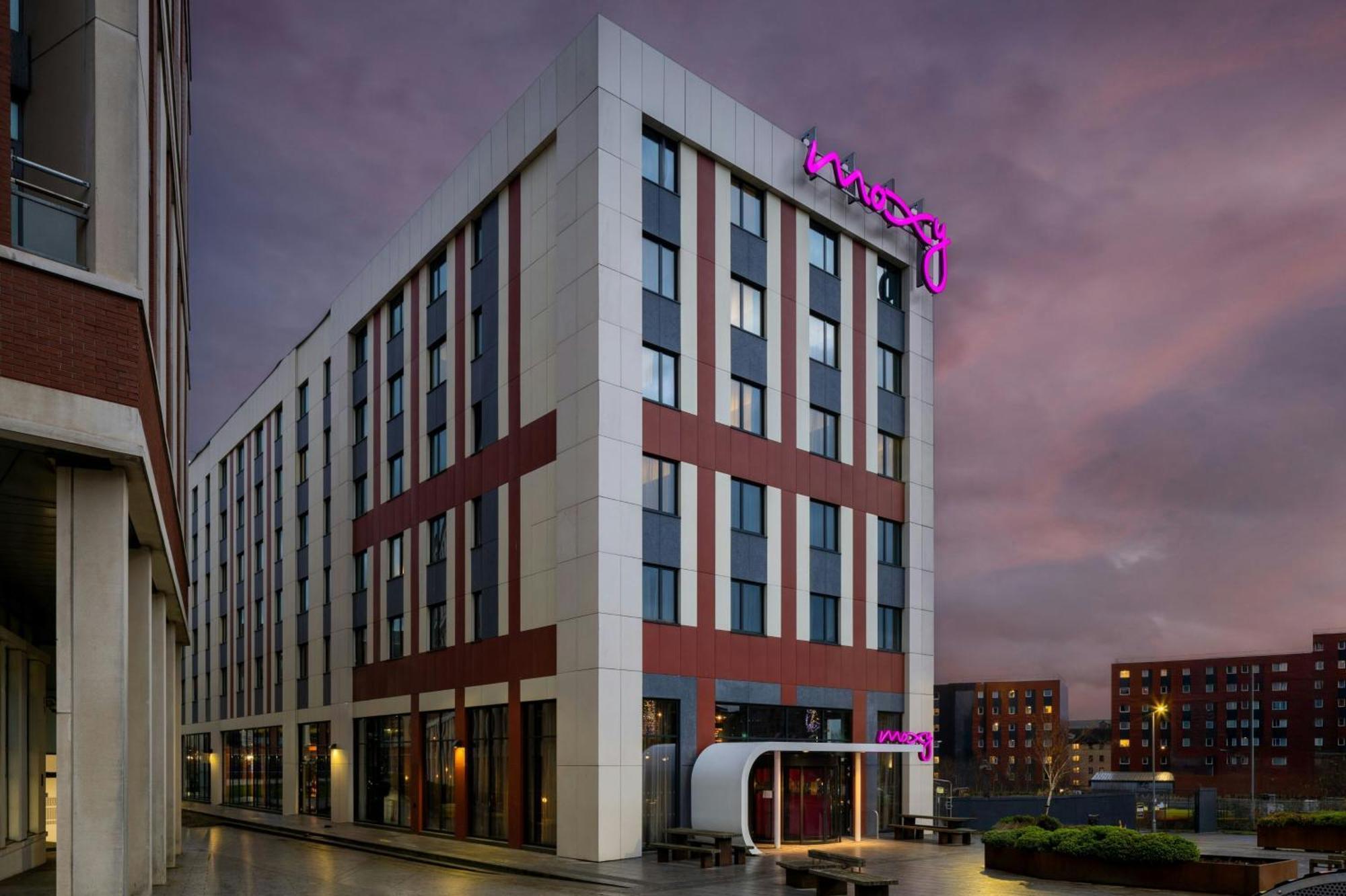 Moxy Merchant Hotel 4*