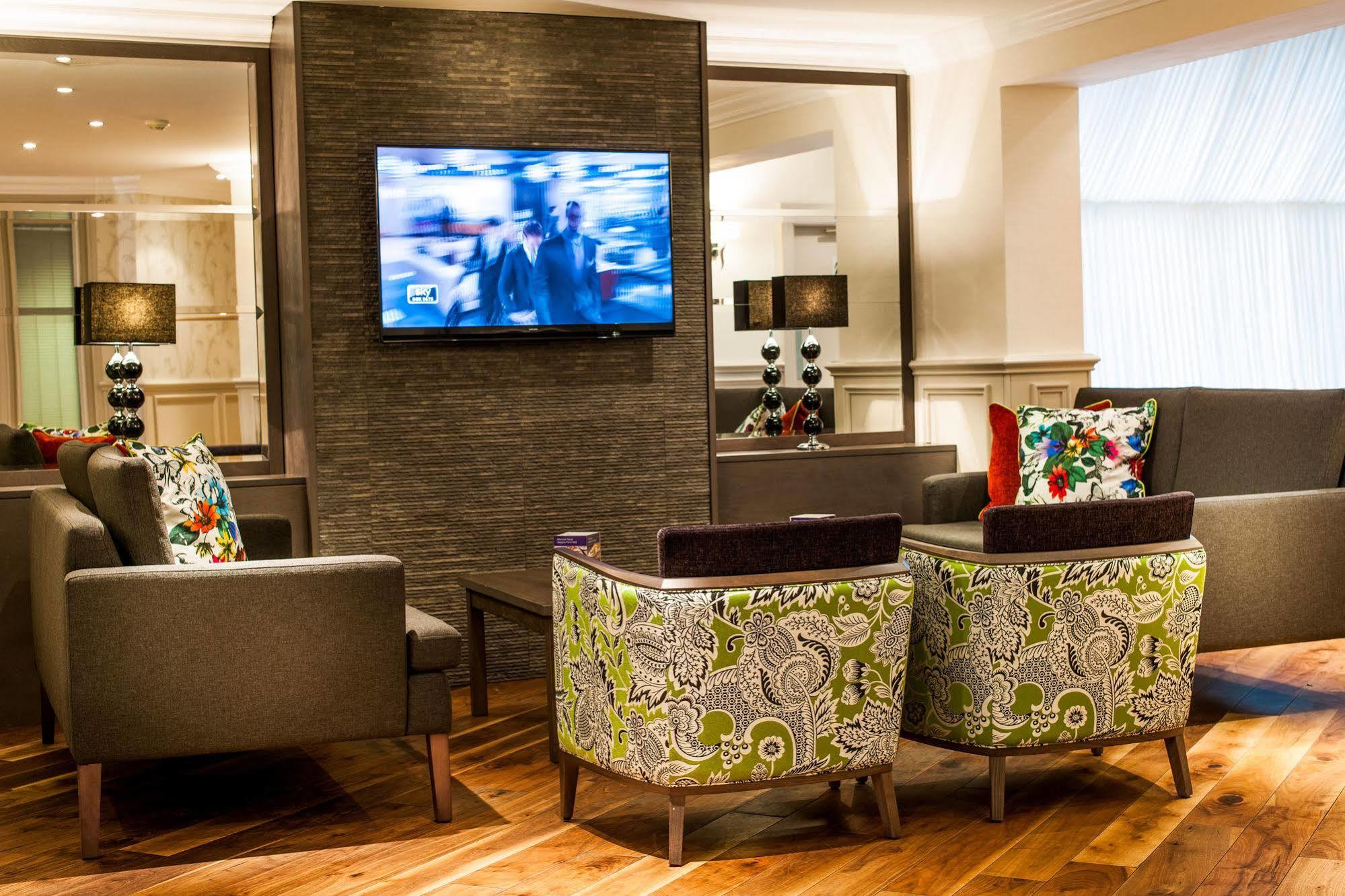 Hotel Leonardo West End 3*