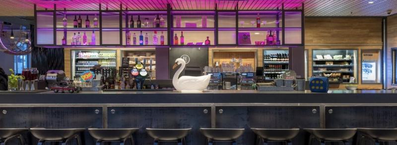 Hotel Moxy Merchant