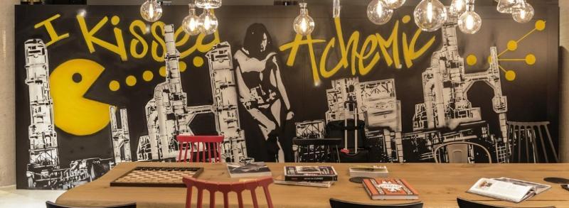 Hotel Moxy Merchant 4*