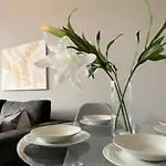 Queen Elizabeth Upper Apartment