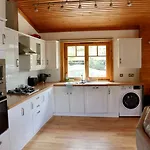 Lodge 38 Rowardennan , Loch Lomond