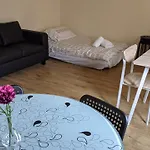 Glasgow Charing Cross Apartments