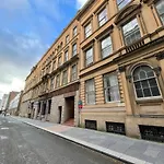 Modern Glasgow City Centre 1Bed Apartment