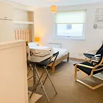 Glasgow City Centre Studio Apartment