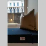 The West End Retreat - Luxurious Apartment - Prime Location