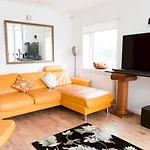 Pass The Keys Stylish 2Bed Rental Unit Glasgow Green