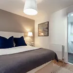 Executive 7 Glasgow City