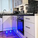 Glasgow Southside: Cosy 2 Bedroom Apartment