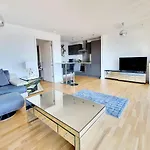 Two Bed Penthouse In The Heart Of Glasgow