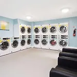Charming Ensuite Rooms For Students Only, Glasgow - Sk