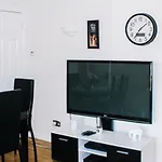 Home To Home Stay Apartment