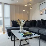 The Penthouse Suite - Luxury Like No Other