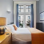 West George Street Apartment