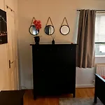 Urban Escape Glasgow Green Free Parking 20Min Walk To City Center