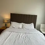 Private Room In Glasgow City Center
