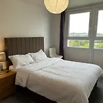 Private Room In Glasgow City Center