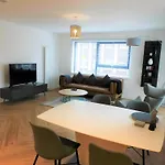 Brand New Gorgeous 2 Bed Apt In Finnieston