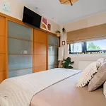 Luxury Huge Modern Open Plan 2Bedroom Flat - Free Private Parking & Balcony Located At The Ovo Hydro And Sec Centre