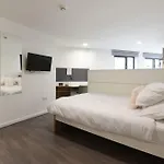 For Students Only Cosy Ensuite Rooms With Private Bathrooms At Dobbie\'S Point In Glasgow