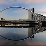 1 Bedroom Apartment In Glasgow City Centre