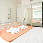 Rotherwood Apartment