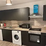 Modern 2 Bedroom City Apartment