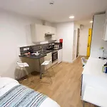 Exclusively For Students Unwind In Glasgow\'S Premier Accommodation At Foundry Courtyard