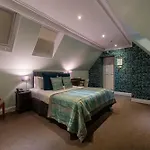 Sherbrooke Castle Hotel
