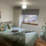 Comfy 3Bed City Centre Apartment