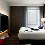 Moxy Glasgow Sec