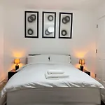 Flat In Glasgow City