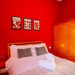 Glasgow Green Getaway With Free Parking