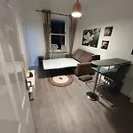 Govan 1 Bedroom